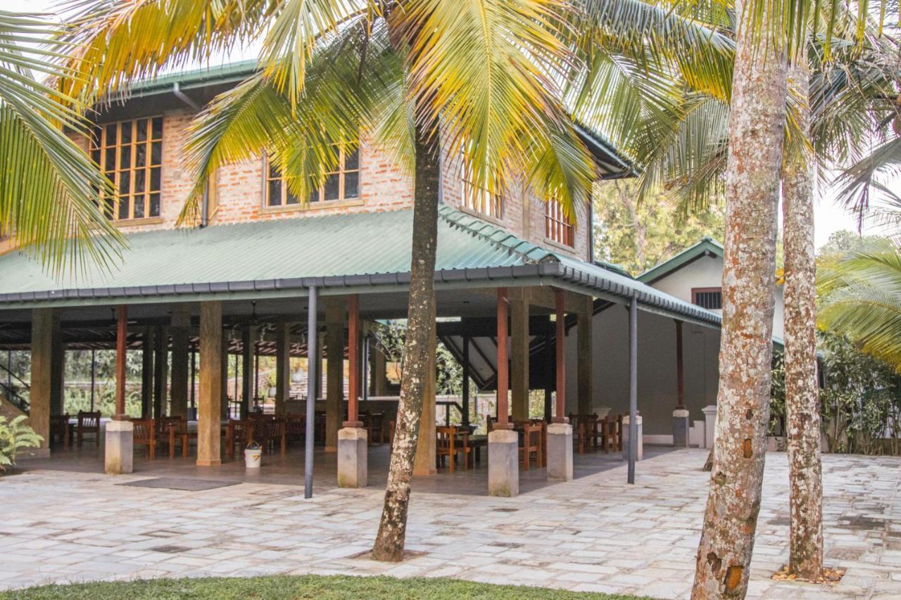 The Coastal Village Cabanas Ahangama Kültér fotó